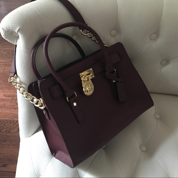 Michael Kors Hamilton Saffiano Leather Bag - Picture 2 of 6